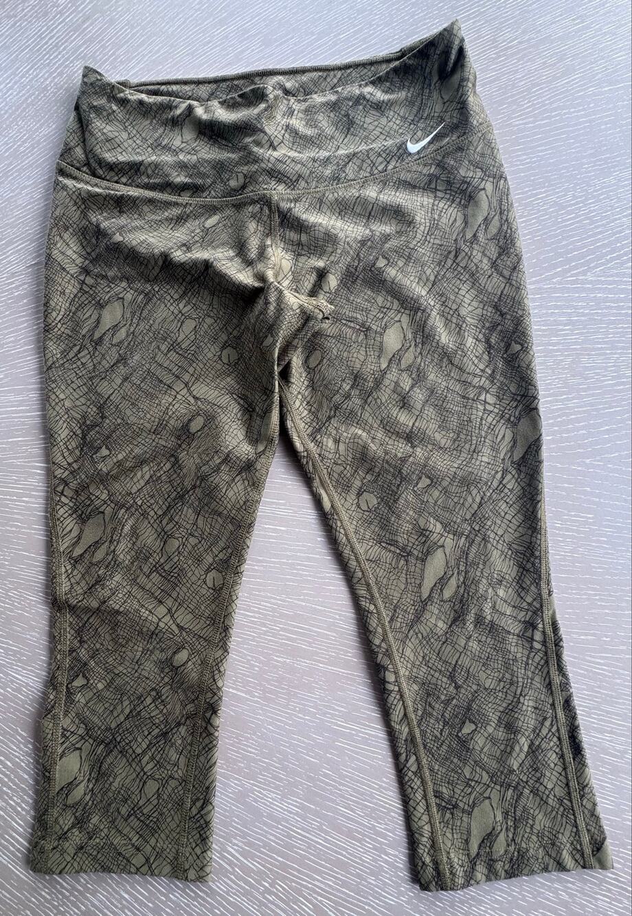 Nike Dri-FIT Womens Medium Capri Leggings Green Abstract Print Front Pocket M